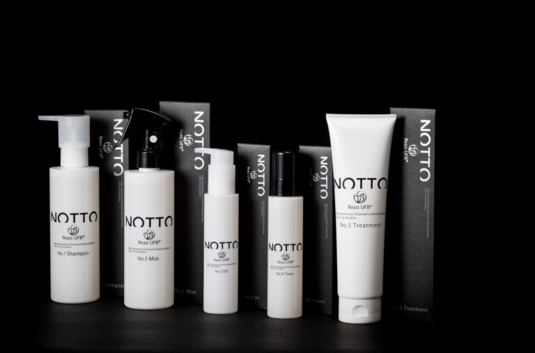 高濃度炭酸、UFM配合のNOTTOシャンプー－猫と三日月